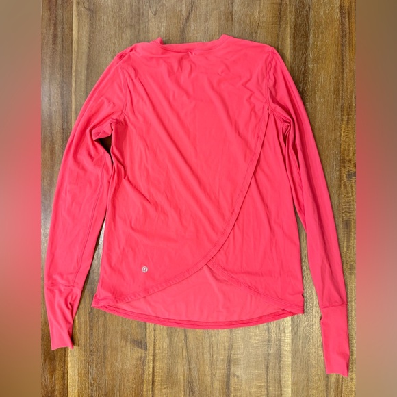 Lululemon Sun Shelter Long Sleeve Rash Guard Coral Size S - Picture 7 of 8